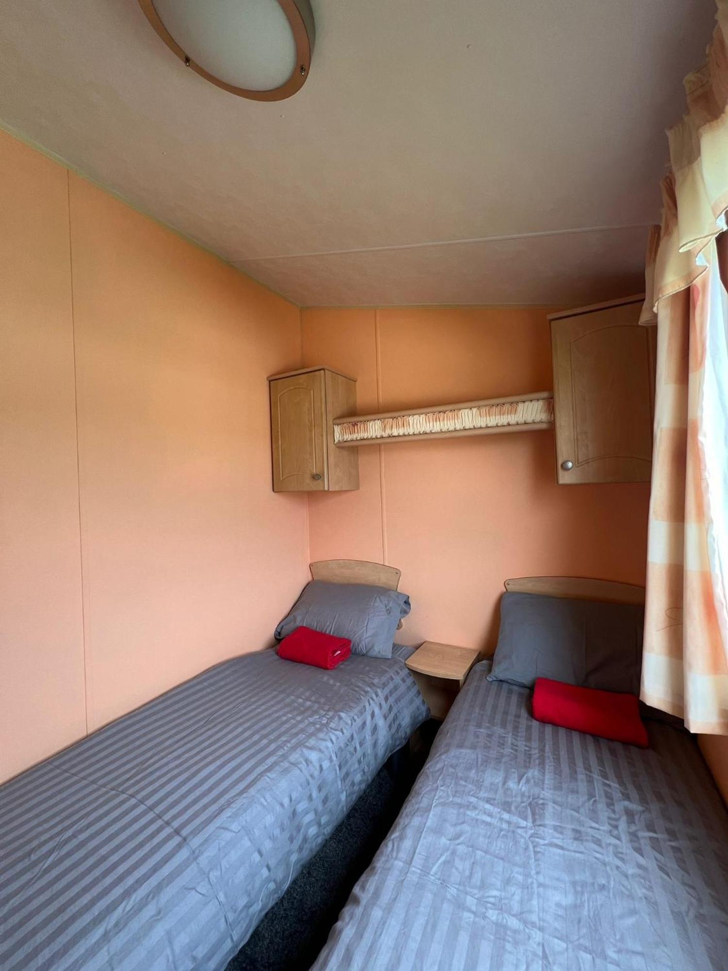 Light And Airy 2 Bedroom Mobile Home Aberystwyth Eksteriør bilde
